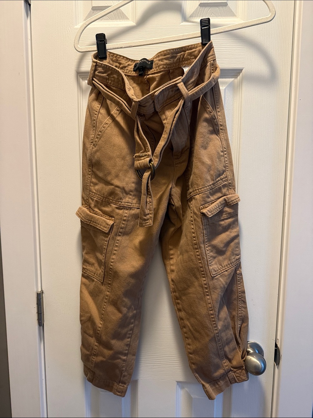 Banana Republic Tan Cargo Capris with Belt